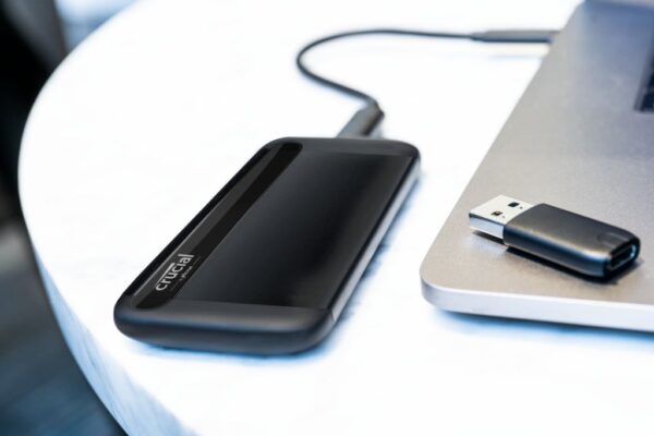 Crucial® X8 4000GB Portable SSD - Image 2
